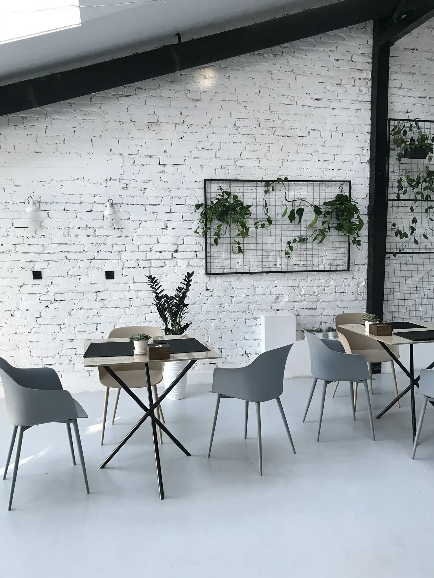 XL-restaurante continuous mineral coating MicroQuarz
